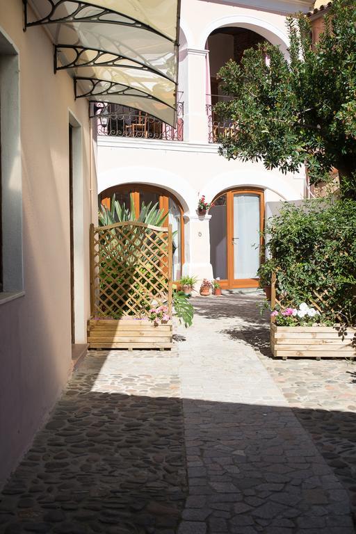 B&B Casa Licheri San Vito  Exterior foto